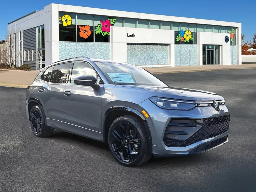 2025 Volkswagen Tiguan SE R-Line Black photo 1
