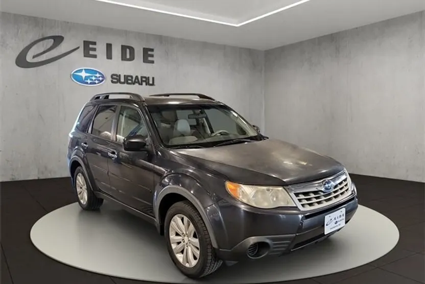 2012 Subaru Forester 2.5X photo 1