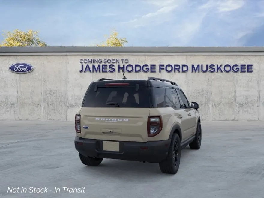 2025 Ford Bronco Sport Outer Banks photo 1