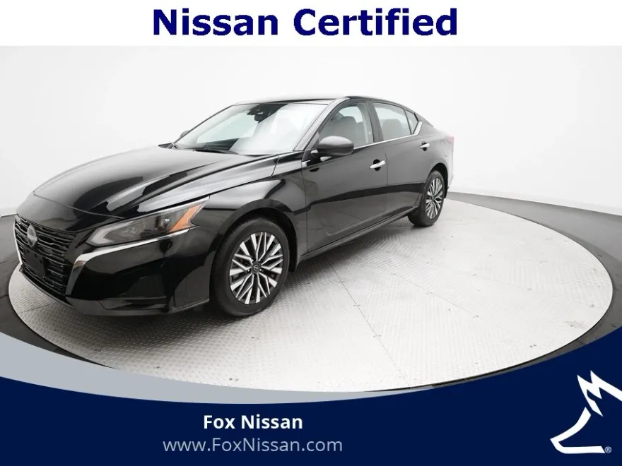 2024 Nissan Altima 2.5 SV photo 1