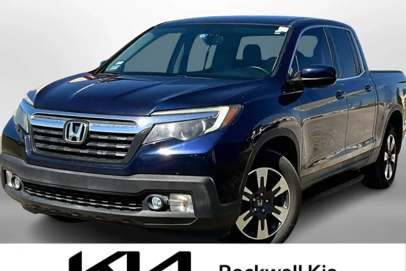 2017 Honda Ridgeline RTL-T photo 1