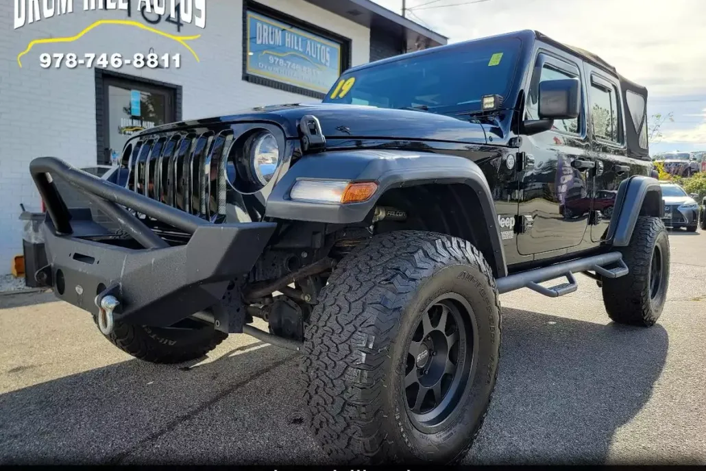 2019 Jeep Wrangler Unlimited Sport photo 1