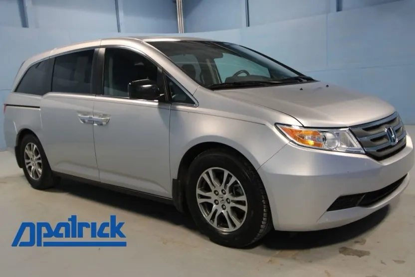 2013 Honda Odyssey EX-L photo 1