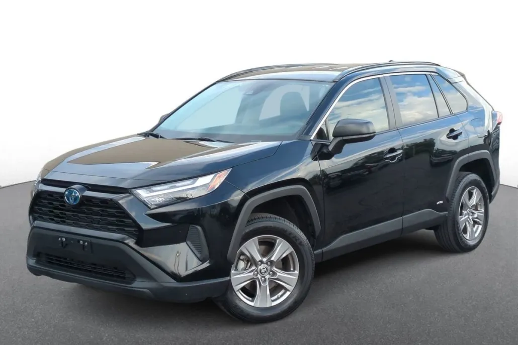 2024 Toyota RAV4 Hybrid LE photo 1