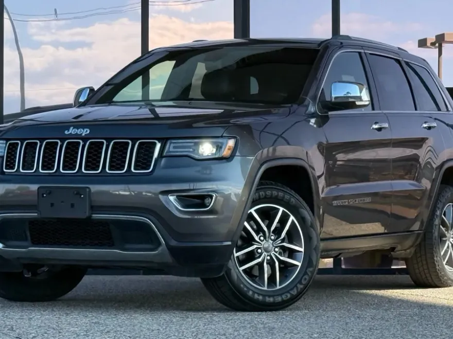 2019 Jeep Grand Cherokee Limited Sport photo 1