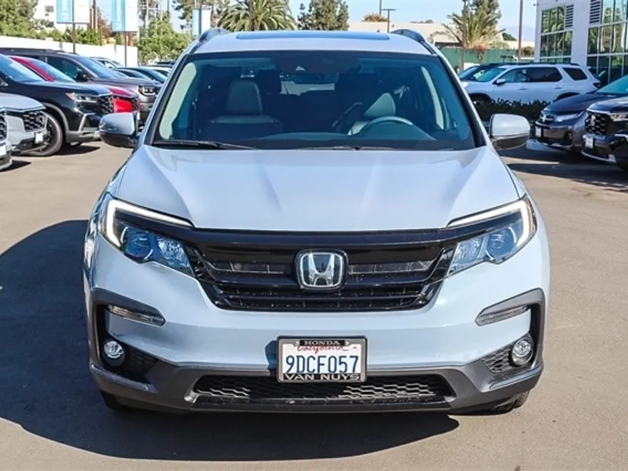 2022 Honda Pilot Special Edition photo 1