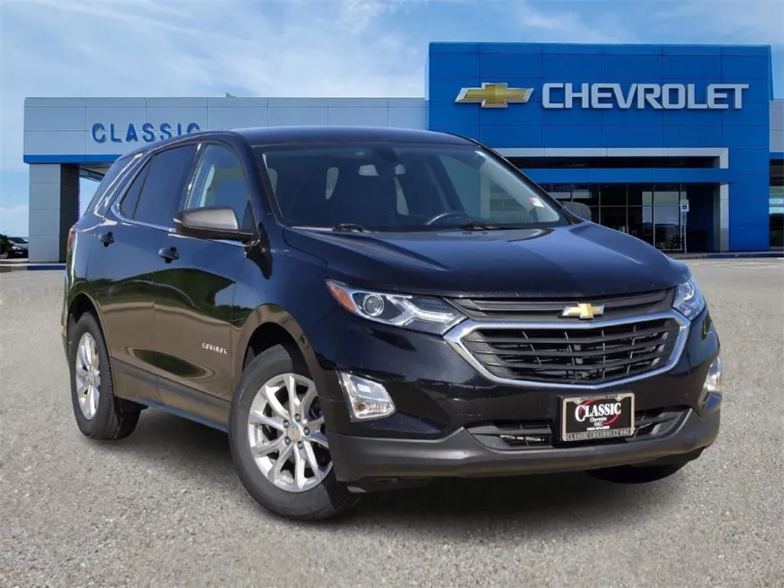 2019 Chevrolet Equinox LT photo 1