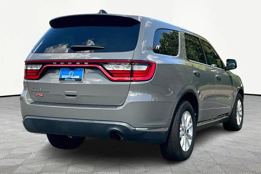 2021 Dodge Durango SXT photo 1