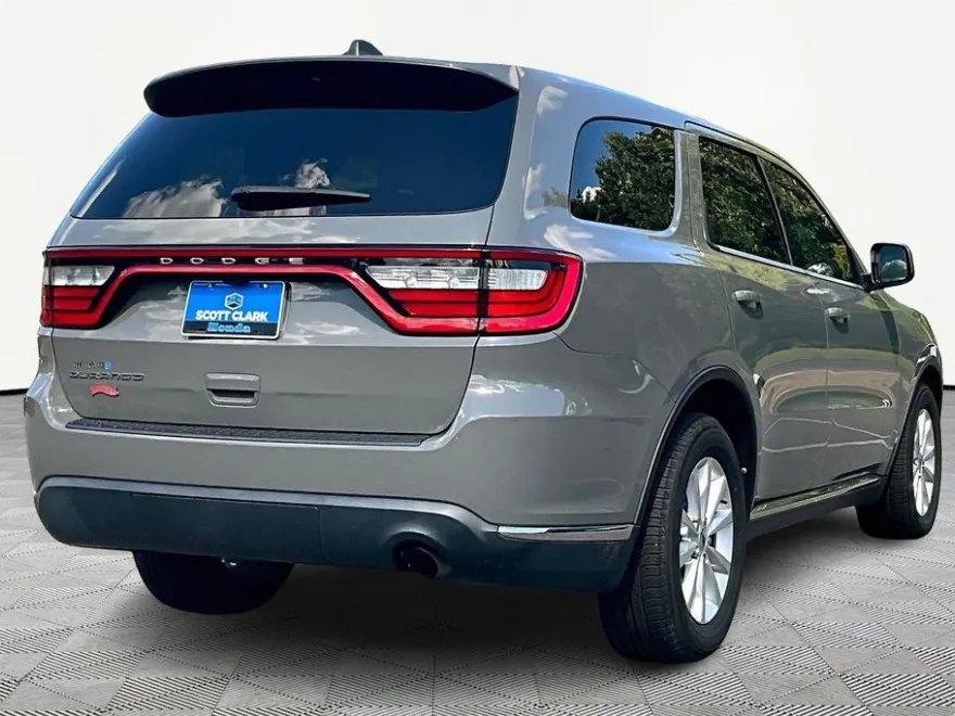 2021 Dodge Durango SXT photo 1
