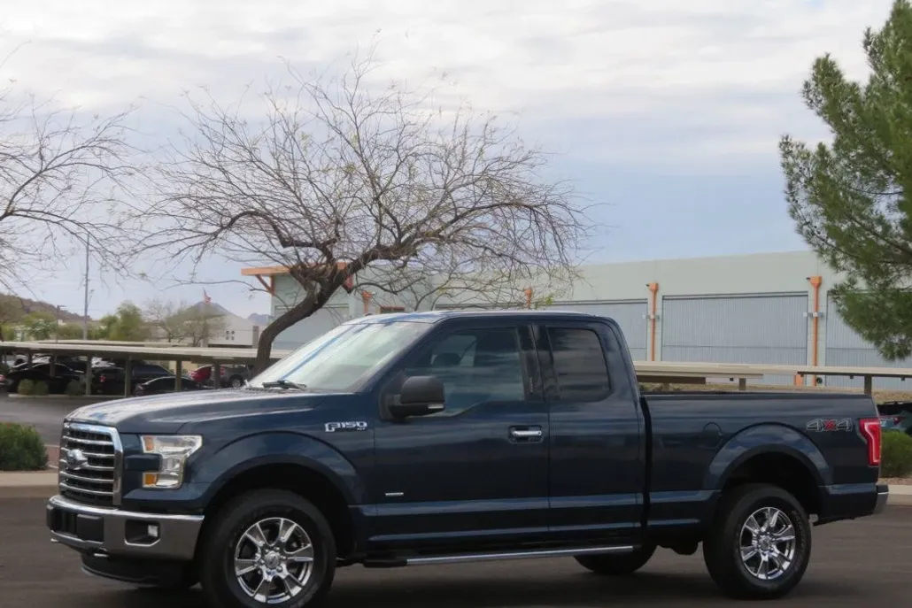 2015 Ford F-150 XLT photo 1