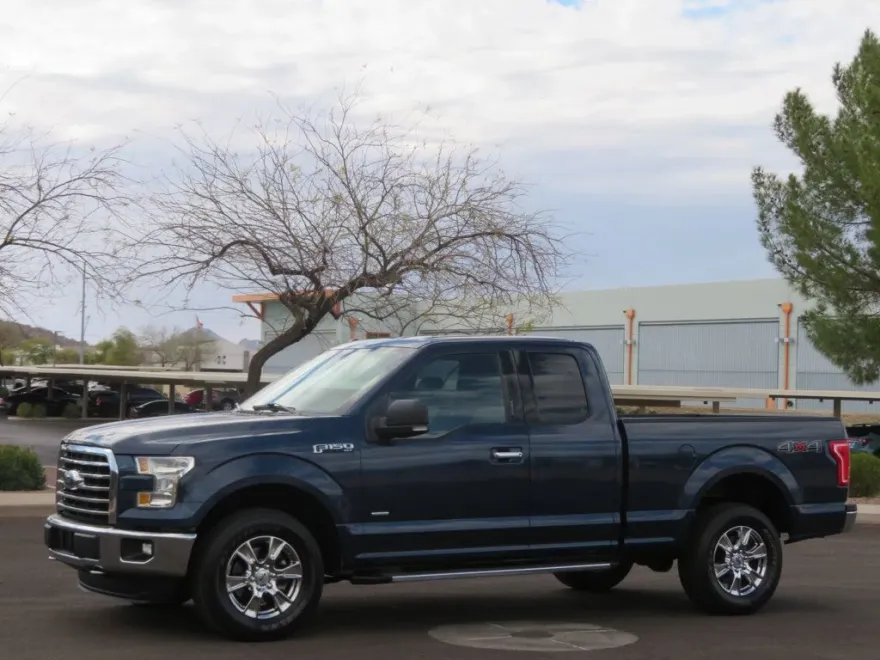 2015 Ford F-150 XLT photo 1