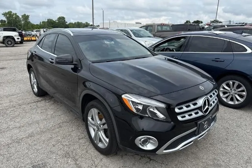2018 Mercedes Benz GLA 250 4MATIC photo 1