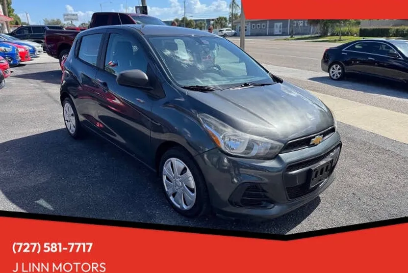 2017 Chevrolet Spark LS photo 1
