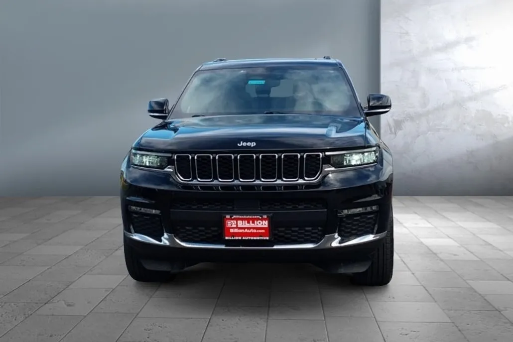 2024 Jeep Grand Cherokee Limited photo 1