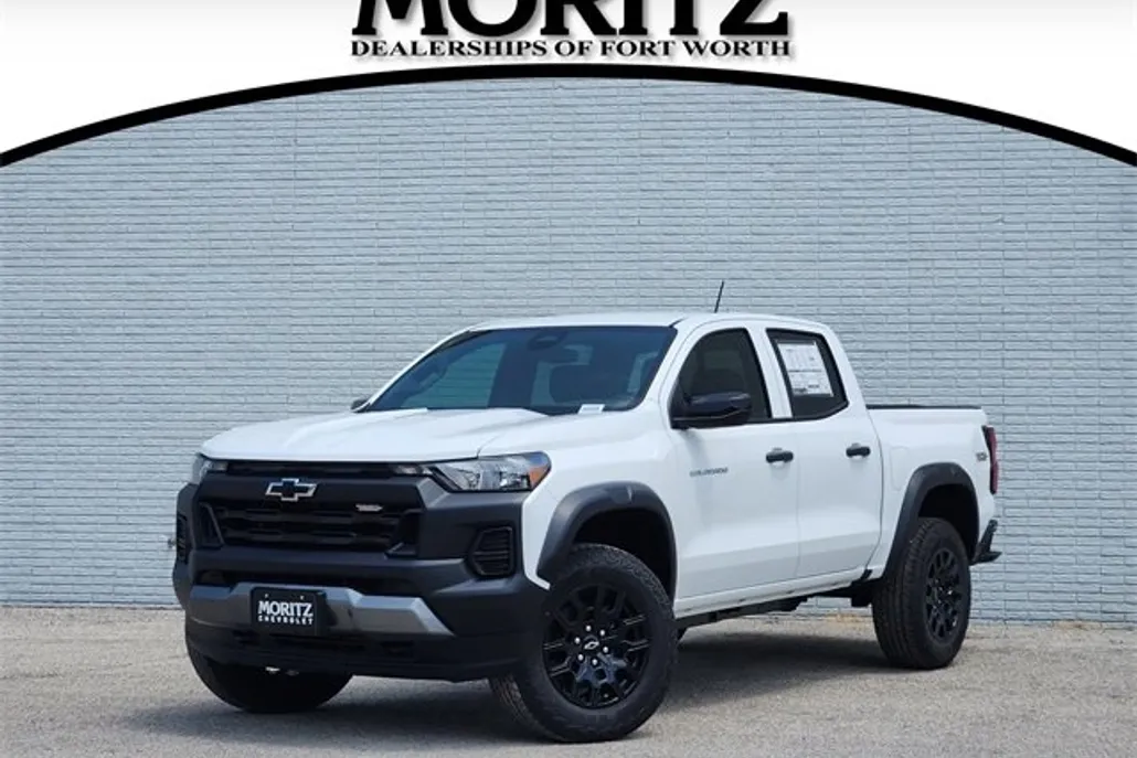 2026 Chevrolet Colorado Trail Boss photo 1