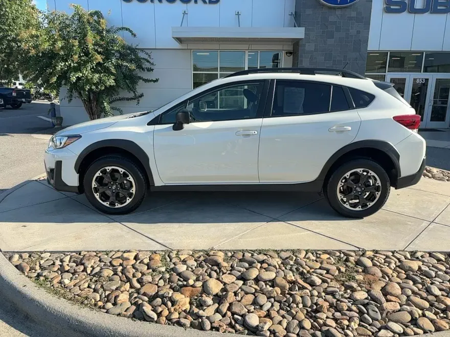 2023 Subaru Crosstrek Base photo 1