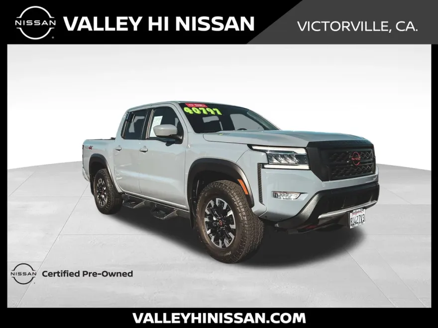 2023 Nissan Frontier PRO-4X photo 1