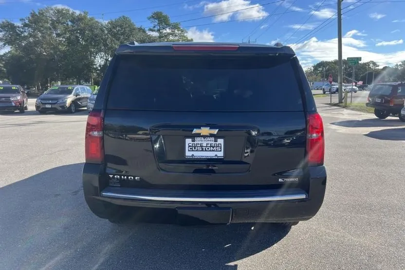 2017 Chevrolet Tahoe Premier photo 1