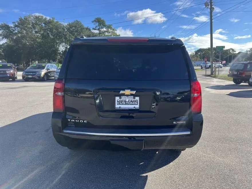 2017 Chevrolet Tahoe Premier photo 1