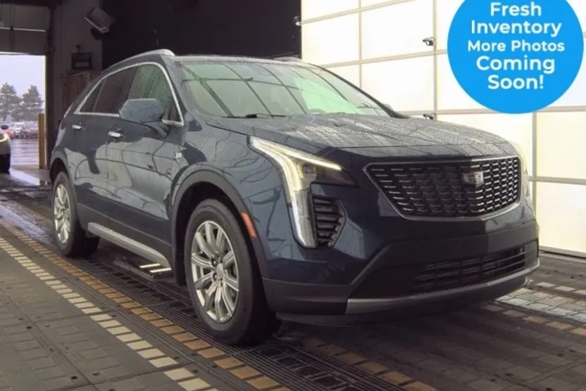 2020 Cadillac XT4 Premium Luxury photo 1