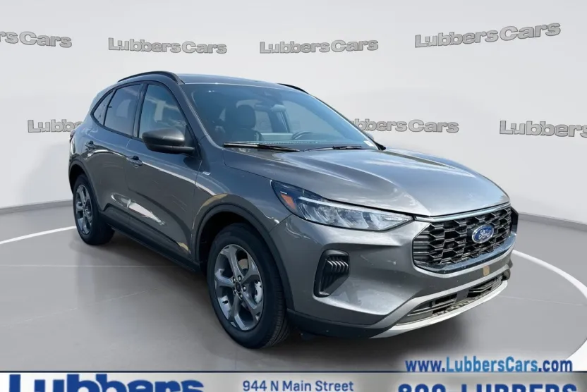 2025 Ford Escape ST-Line photo 1