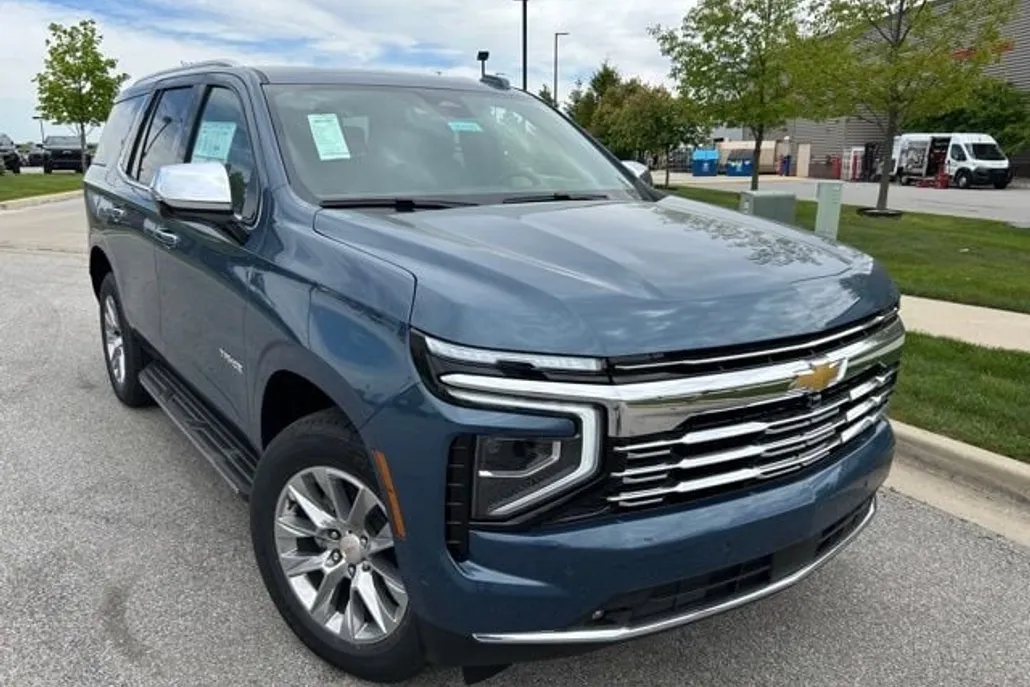 2025 Chevrolet Tahoe Premier photo 1