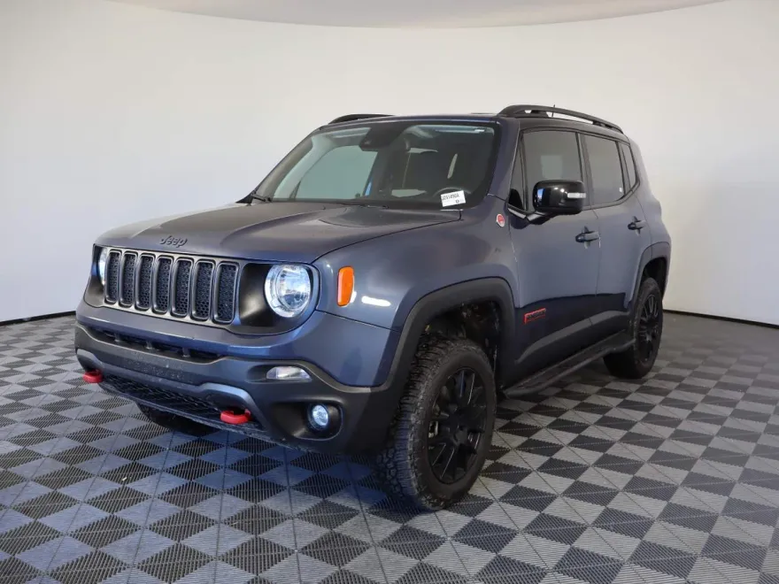 2022 Jeep Renegade Trailhawk photo 1