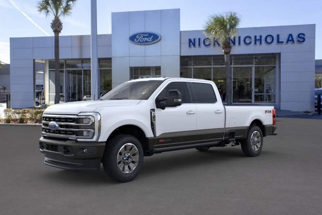2025 Ford F-350 King Ranch photo 1