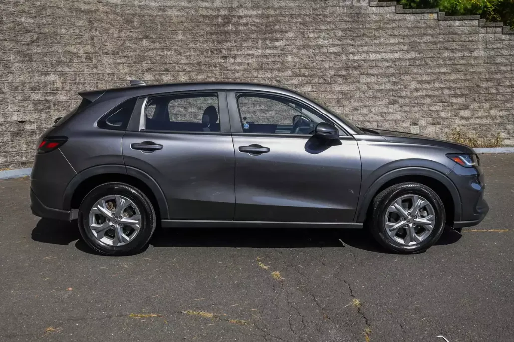 2023 Honda HR-V LX photo 1