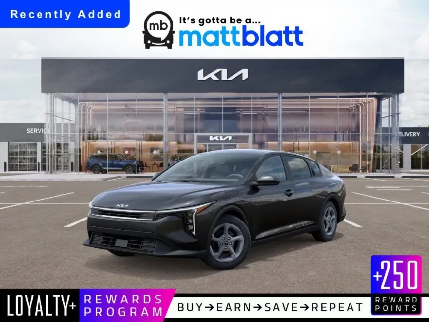 2025 Kia K4 LXS photo 1
