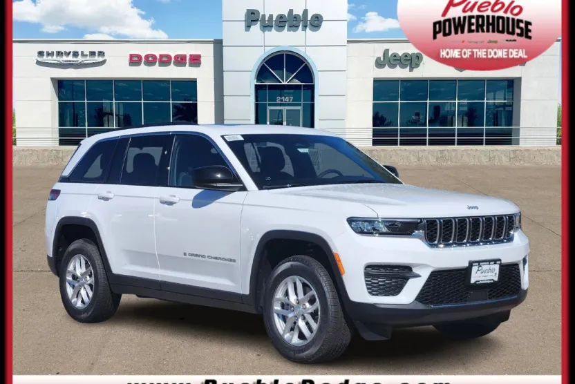 2025 Jeep Grand Cherokee Laredo Altitude photo 1