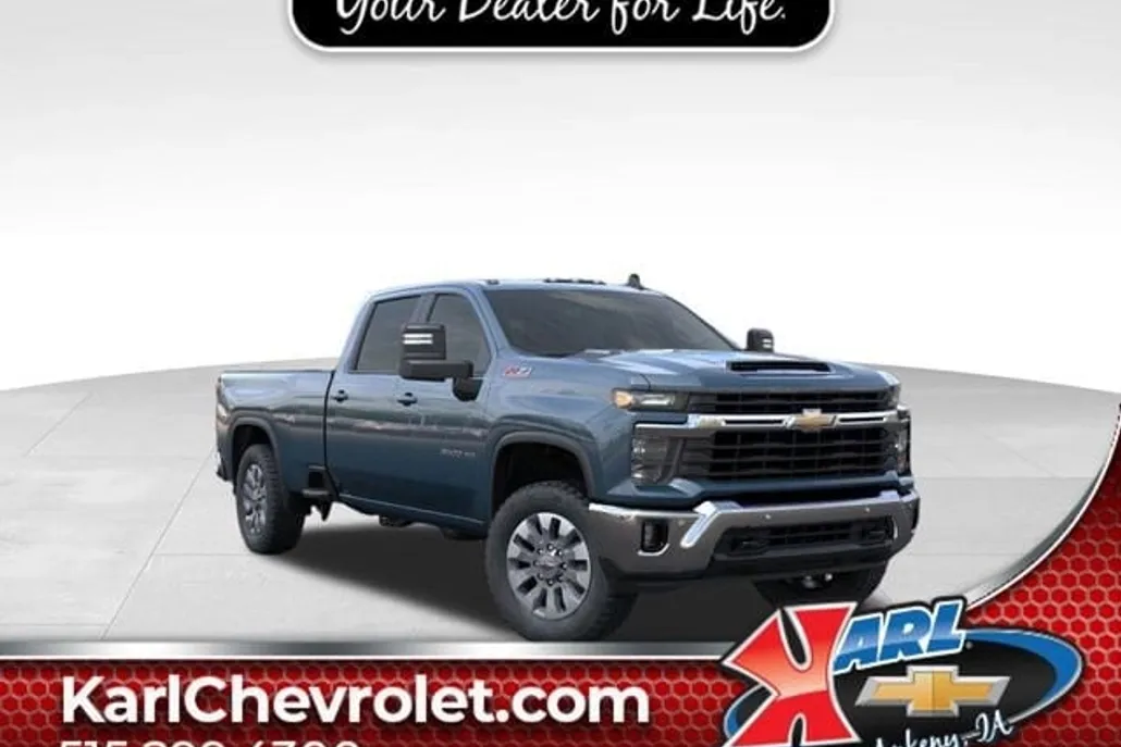 2025 Chevrolet Silverado 3500HD LT photo 1