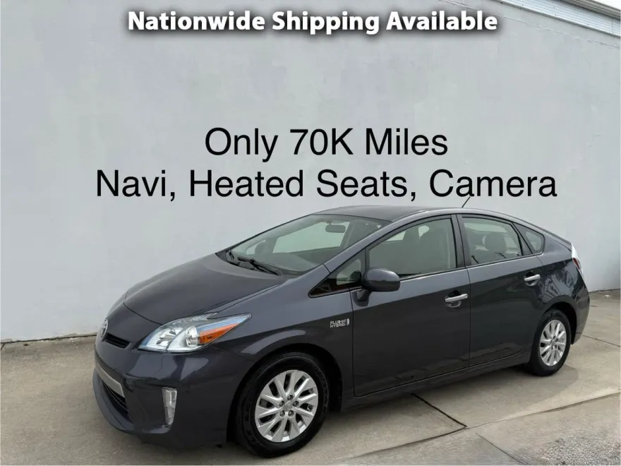 2015 Toyota Prius Plug-in Advanced photo 1