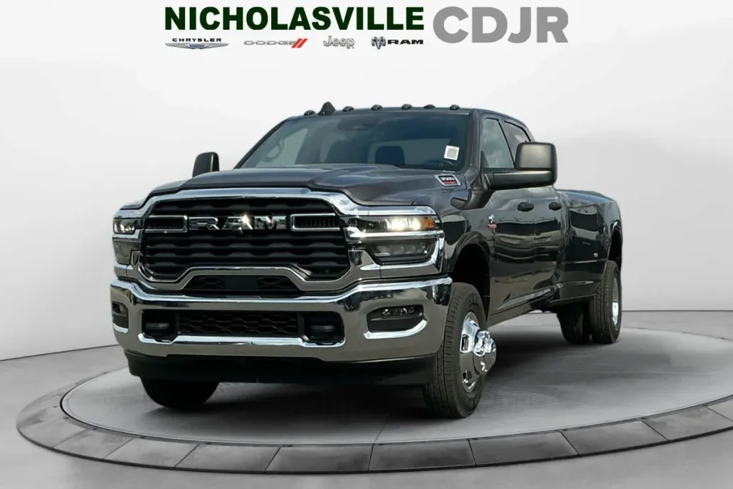 2026 Ram 3500 Tradesman photo 1