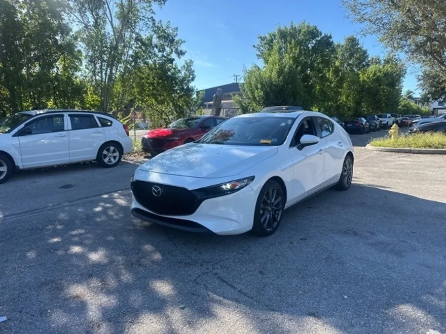 2023 Mazda Mazda3 2.5 s Preferred photo 1