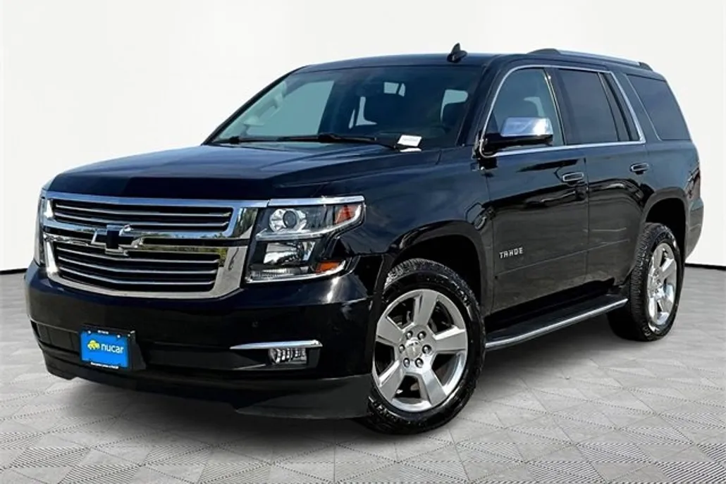 2020 Chevrolet Tahoe Premier photo 1