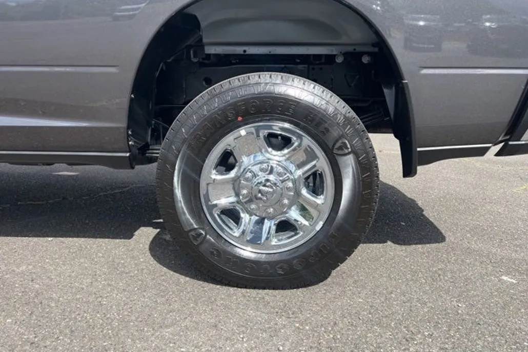 2025 Ram 3500 Tradesman photo 1
