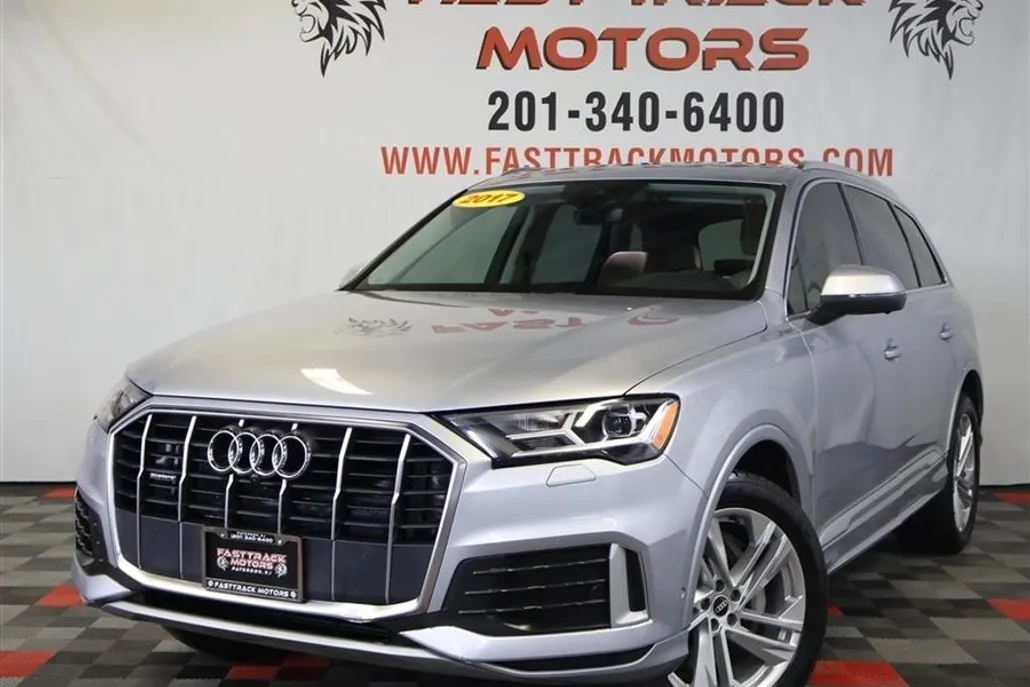 2021 Audi Q7 Premium photo 1