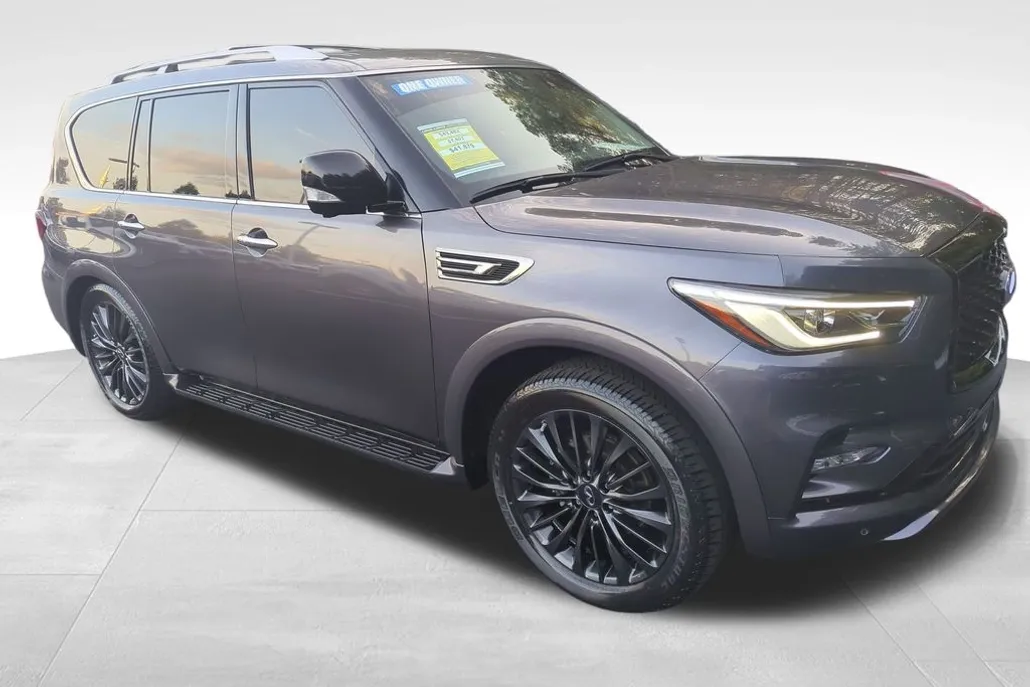 2022 Infiniti QX80 Premium Select photo 1