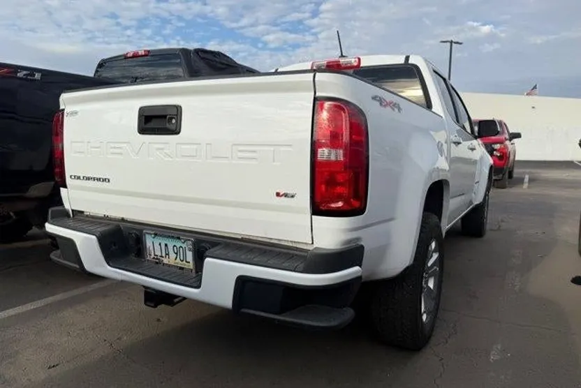 2022 Chevrolet Colorado LT photo 1