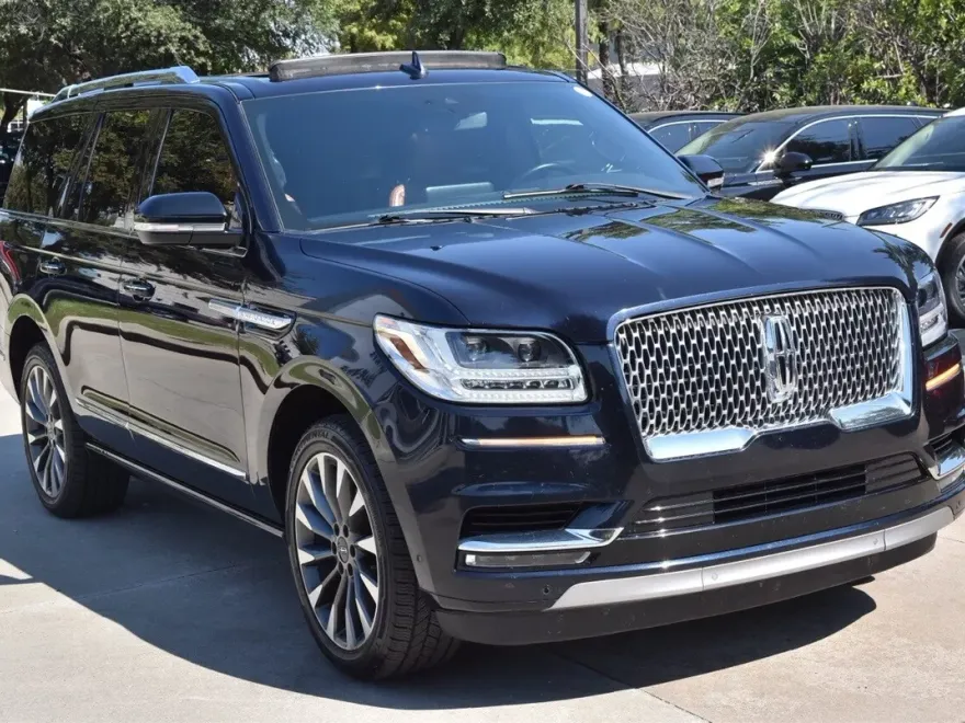 2021 Lincoln Navigator Reserve photo 1