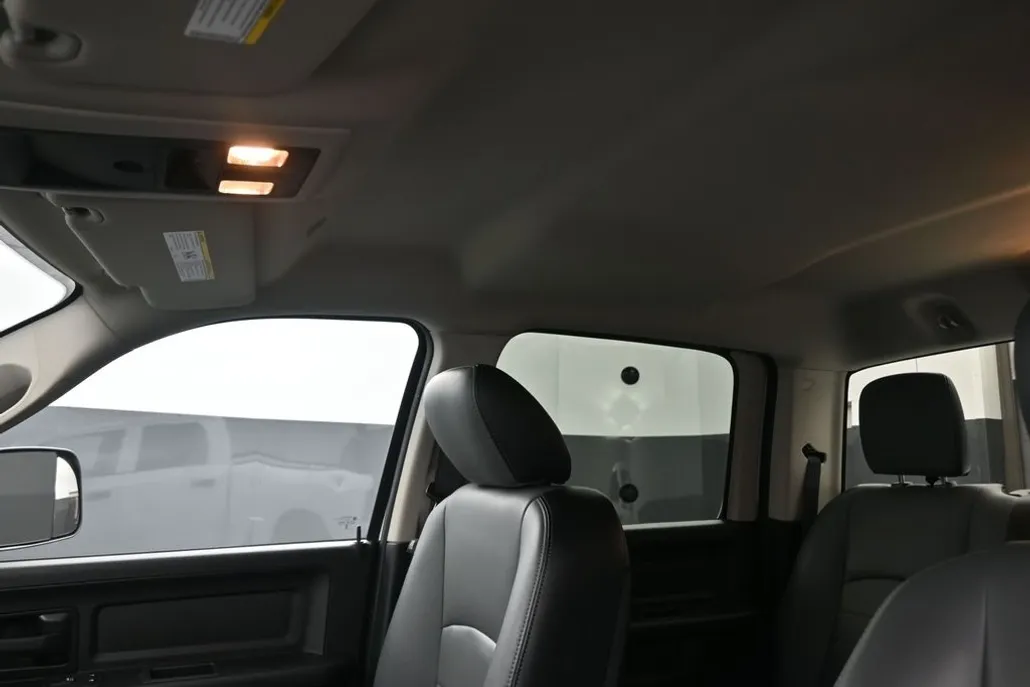 2023 Ram 1500 Classic Tradesman photo 1