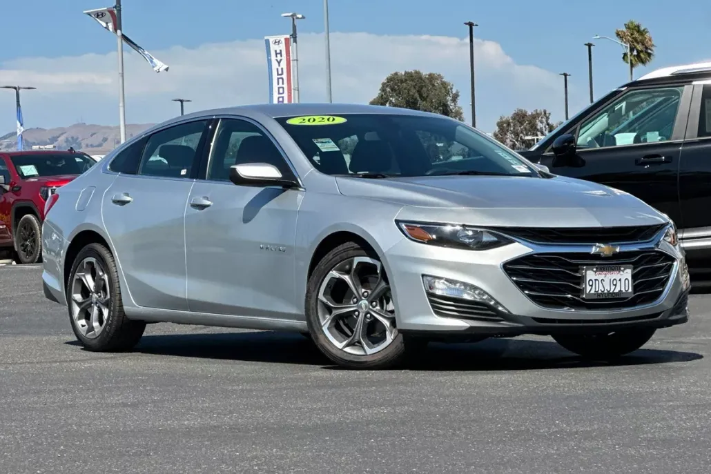 2020 Chevrolet Malibu 1LT photo 1