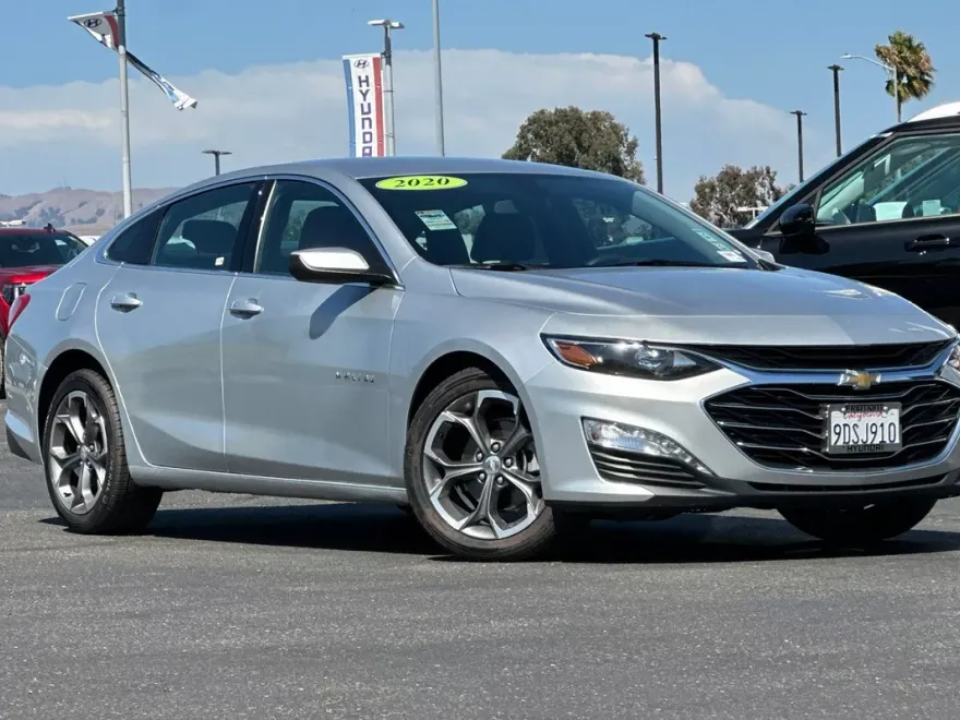 2020 Chevrolet Malibu 1LT photo 1
