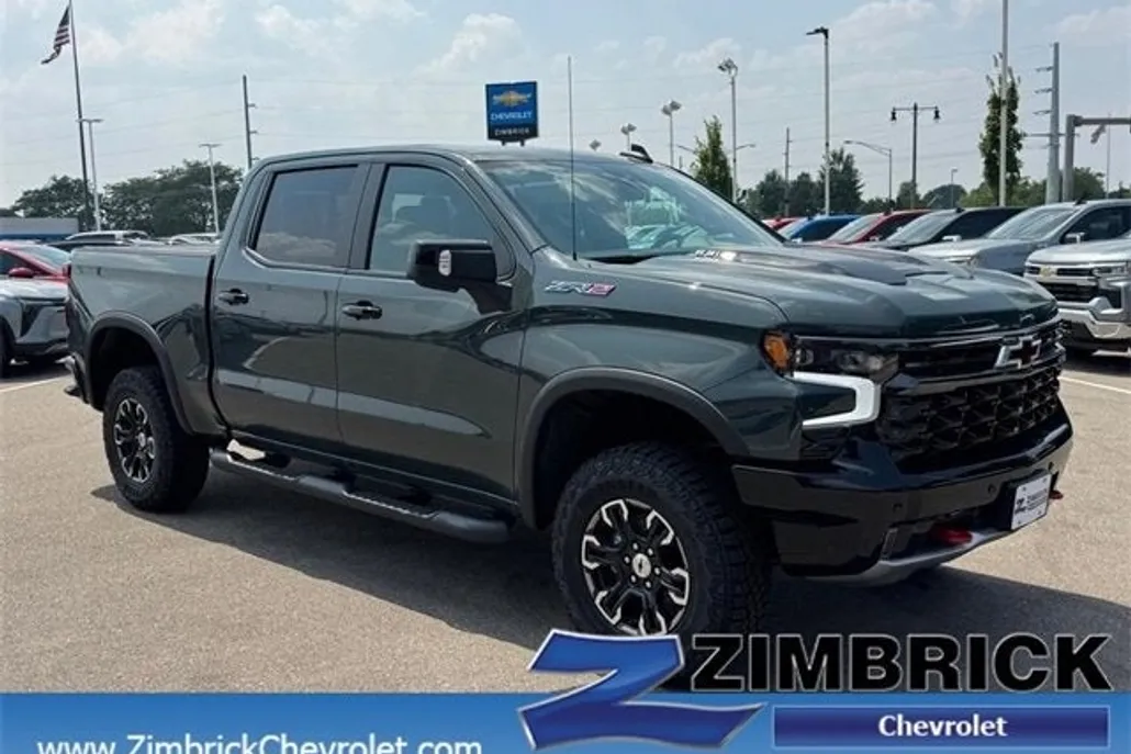 2025 Chevrolet Silverado 1500 ZR2 photo 1