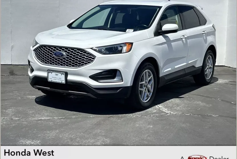 2023 Ford Edge SEL photo 1