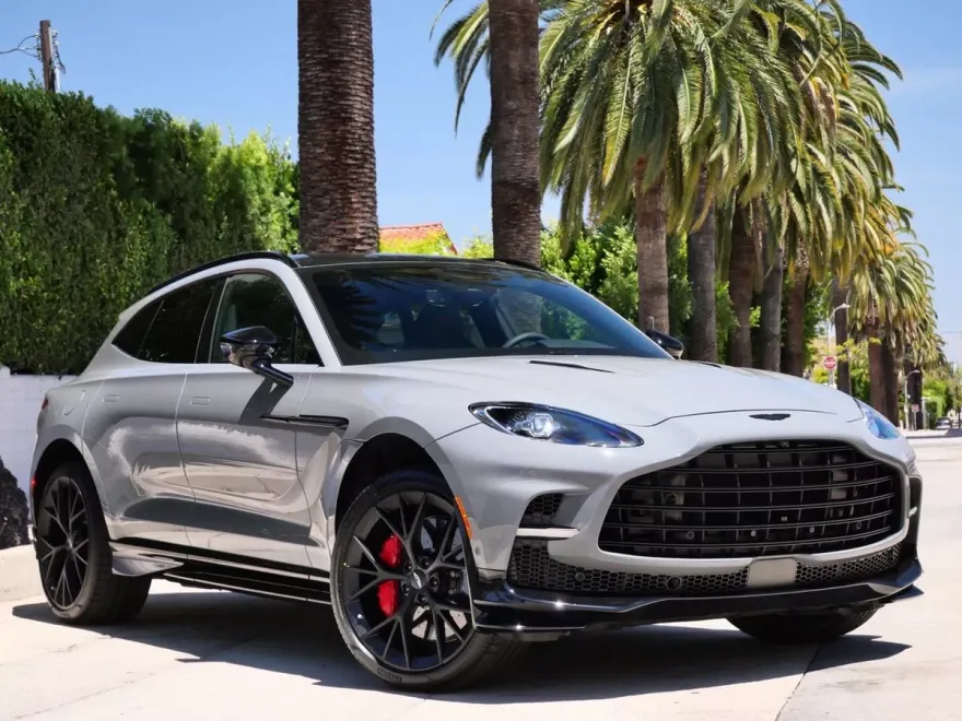 2025 Aston Martin DBX AM8 DBX707 photo 1