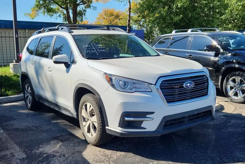 2021 Subaru Ascent Premium photo 1