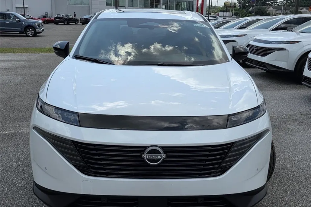 2025 Nissan Murano SL photo 1