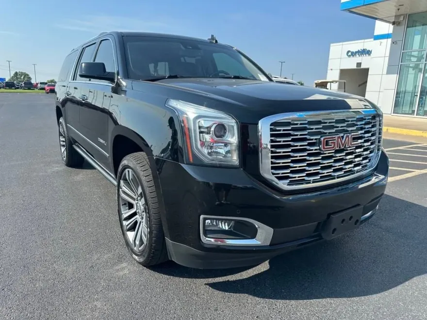 2019 Gmc Yukon XL Denali photo 1